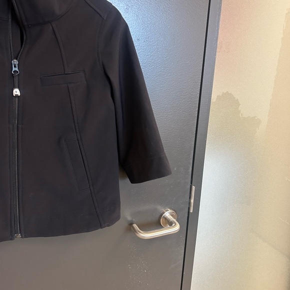 Lululemon size 4 short flair sleeved jacket neoprene feel great condition - Picture 6 of 13